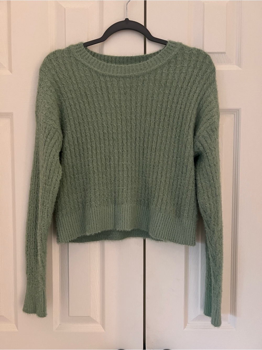 Hippie Rose Sage Green Cable Knit Crew Sweater Size M